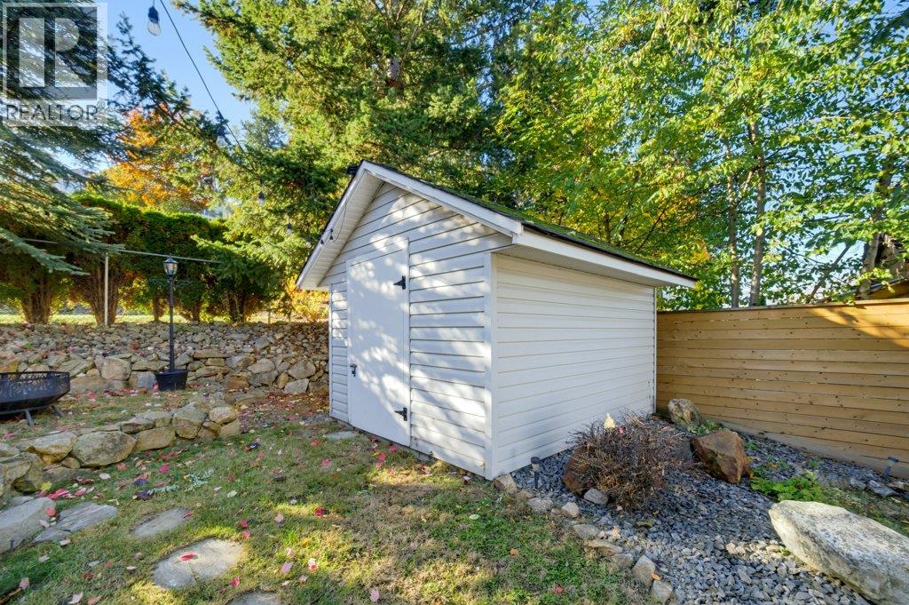 1570 16 Avenue Se, Salmon Arm, British Columbia  V1E 2M7 - Photo 82 - 10403509