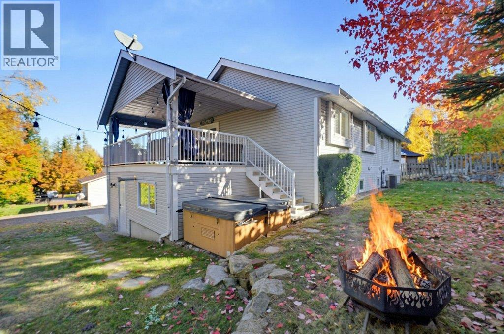 1570 16 Avenue Se, Salmon Arm, British Columbia  V1E 2M7 - Photo 85 - 10403509