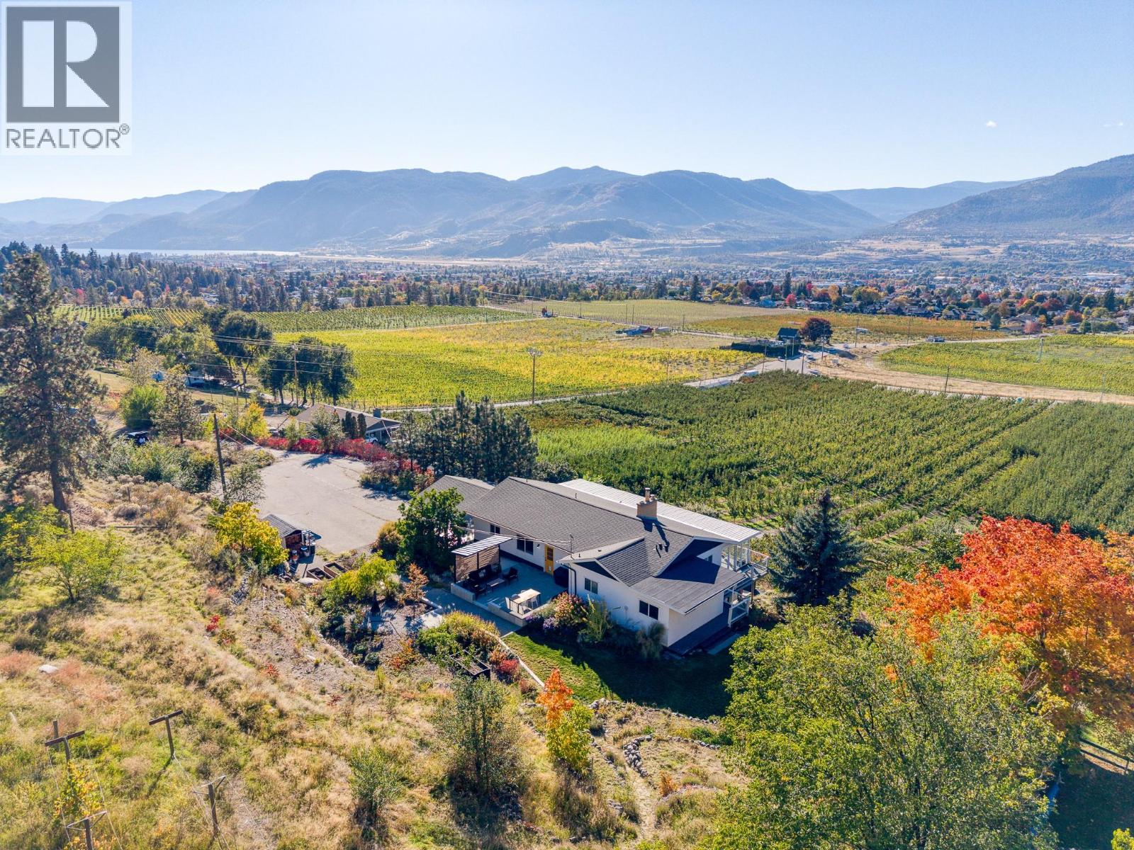 398 Upper Bench Road S, Penticton, British Columbia  V2A 8S9 - Photo 1 - 10402815