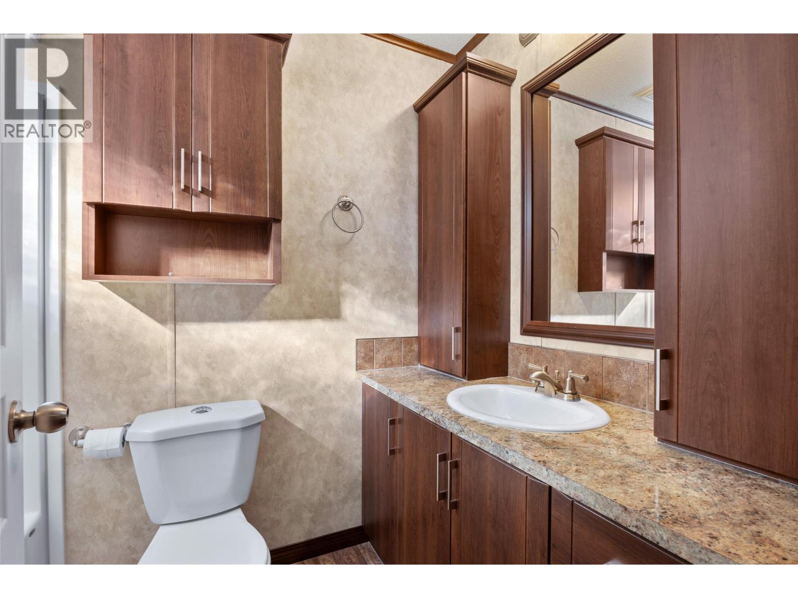 7805 Dallas Drive Unit# 27, Kamloops, British Columbia  V2C 0E5 - Photo 15 - 10404148