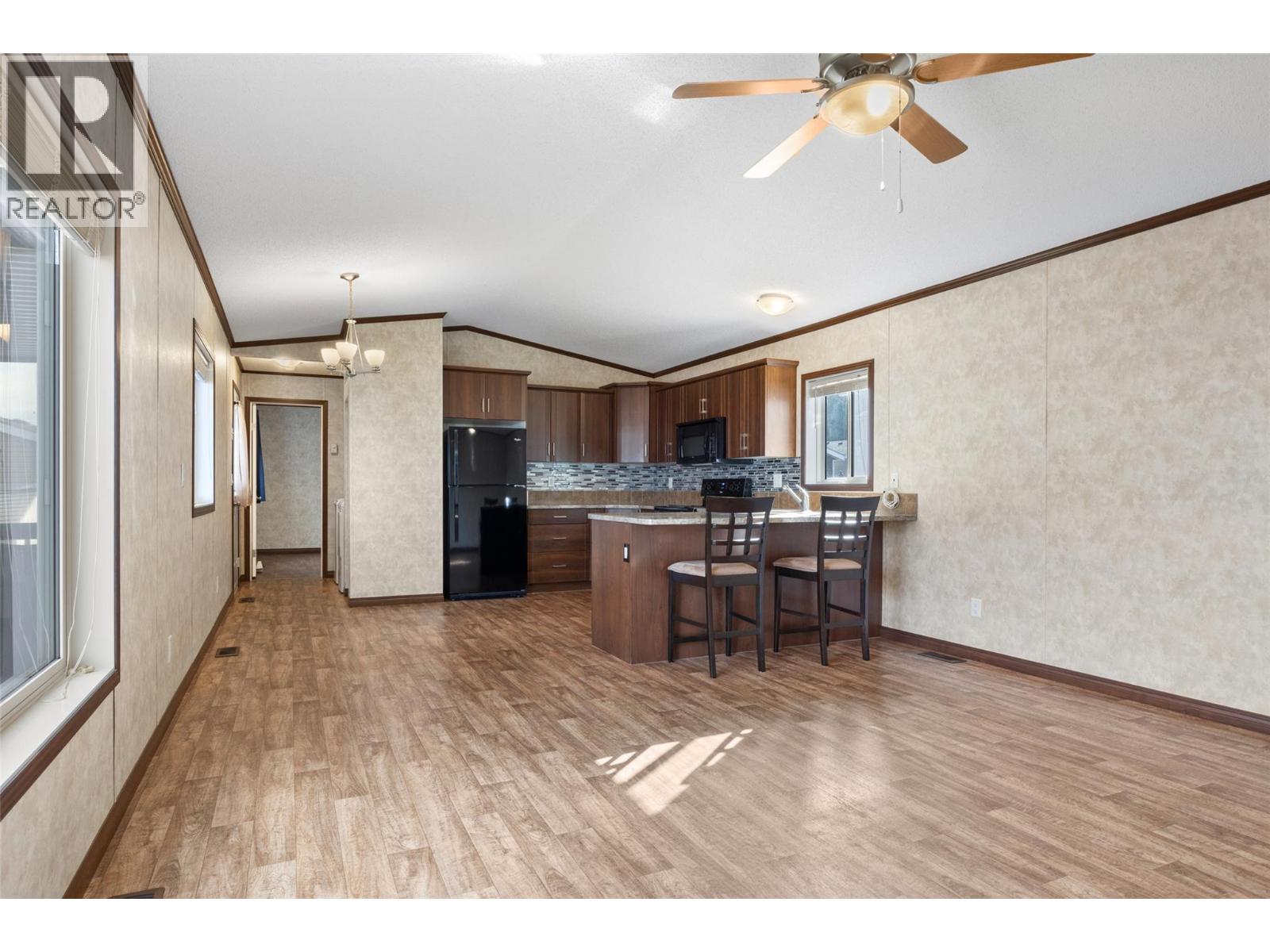 7805 Dallas Drive Unit# 27, Kamloops, British Columbia  V2C 0E5 - Photo 3 - 10404148