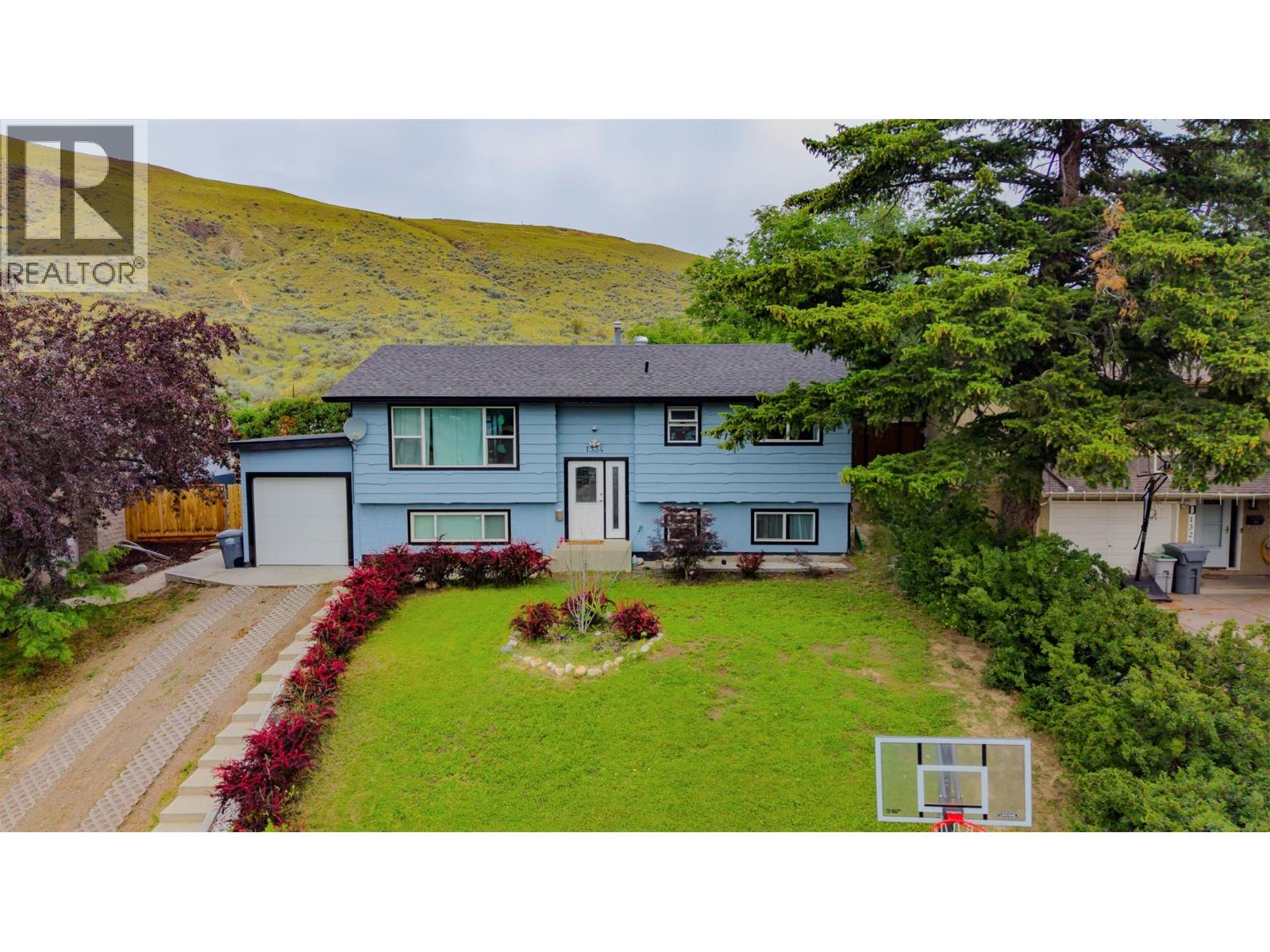 1334 Hook Drive, Kamloops, British Columbia  V2B 7S9 - Photo 1 - 10404068