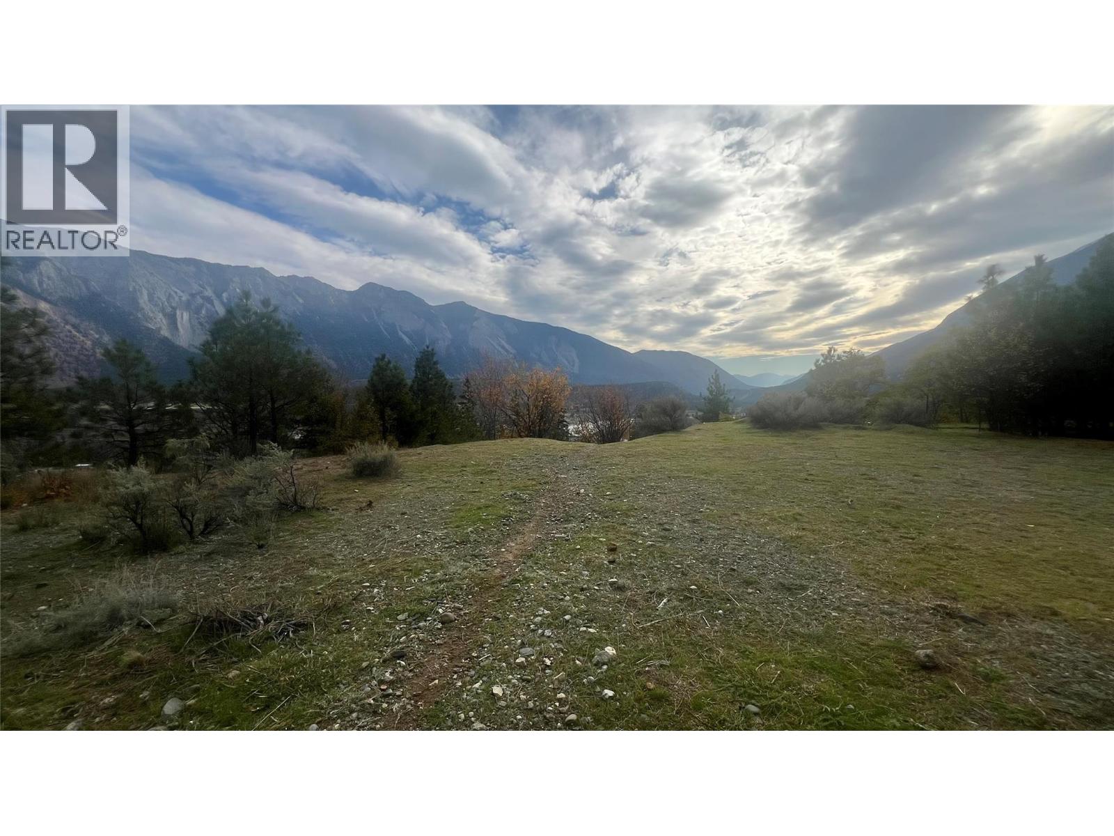 819 Columbia Street, Lillooet, British Columbia  V0K 1V0 - Photo 5 - 10404066