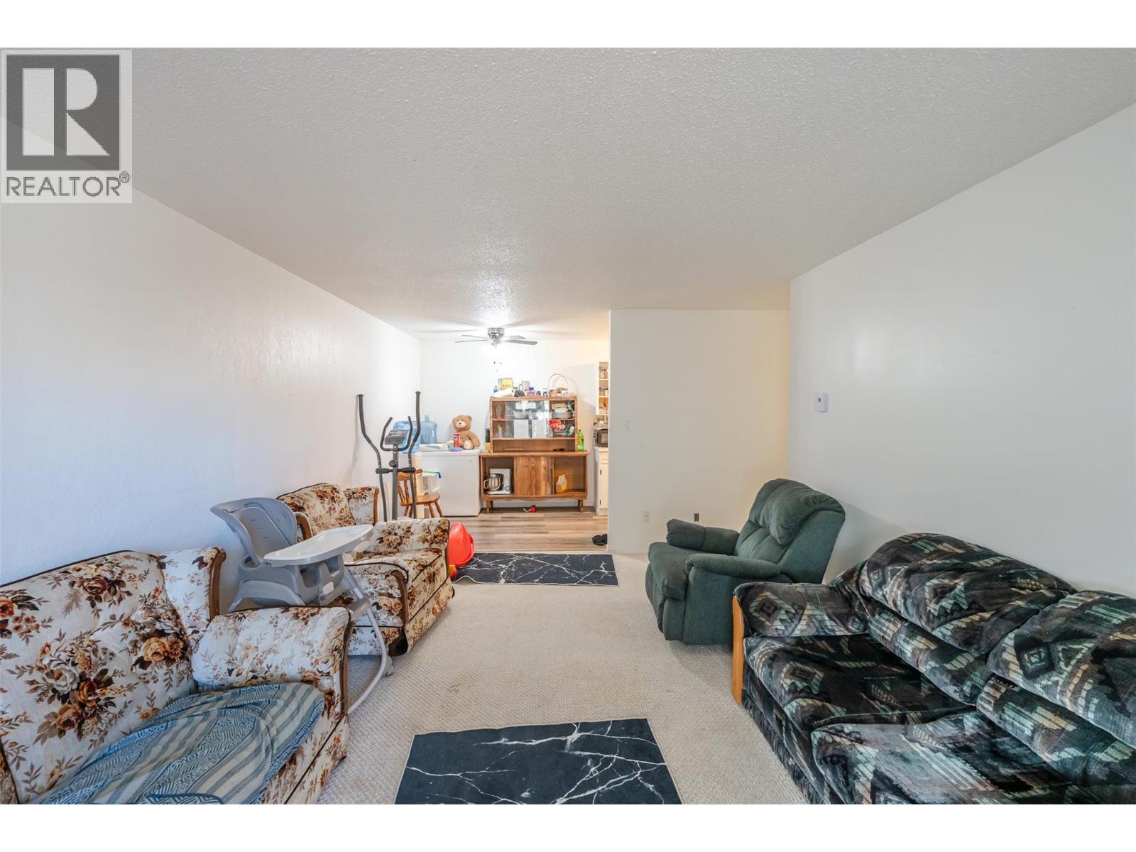 803 Fairview Road Unit# 203, Penticton, British Columbia  V2A 5Y7 - Photo 5 - 10404302