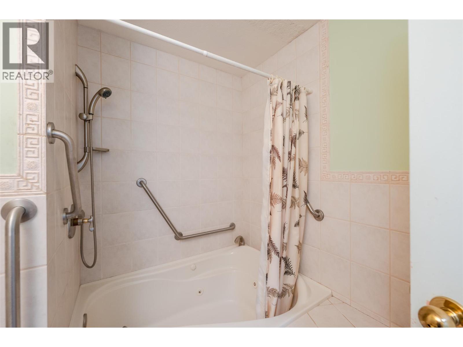 3400 Wilson Street Unit# 110, Penticton, British Columbia  V2A 8E3 - Photo 35 - 10404364