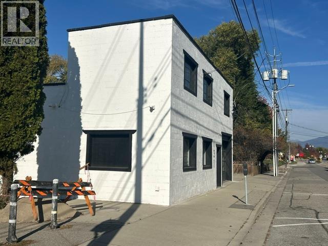131 Ellis Street, Penticton, British Columbia  V2A 4L4 - Photo 2 - 10404158