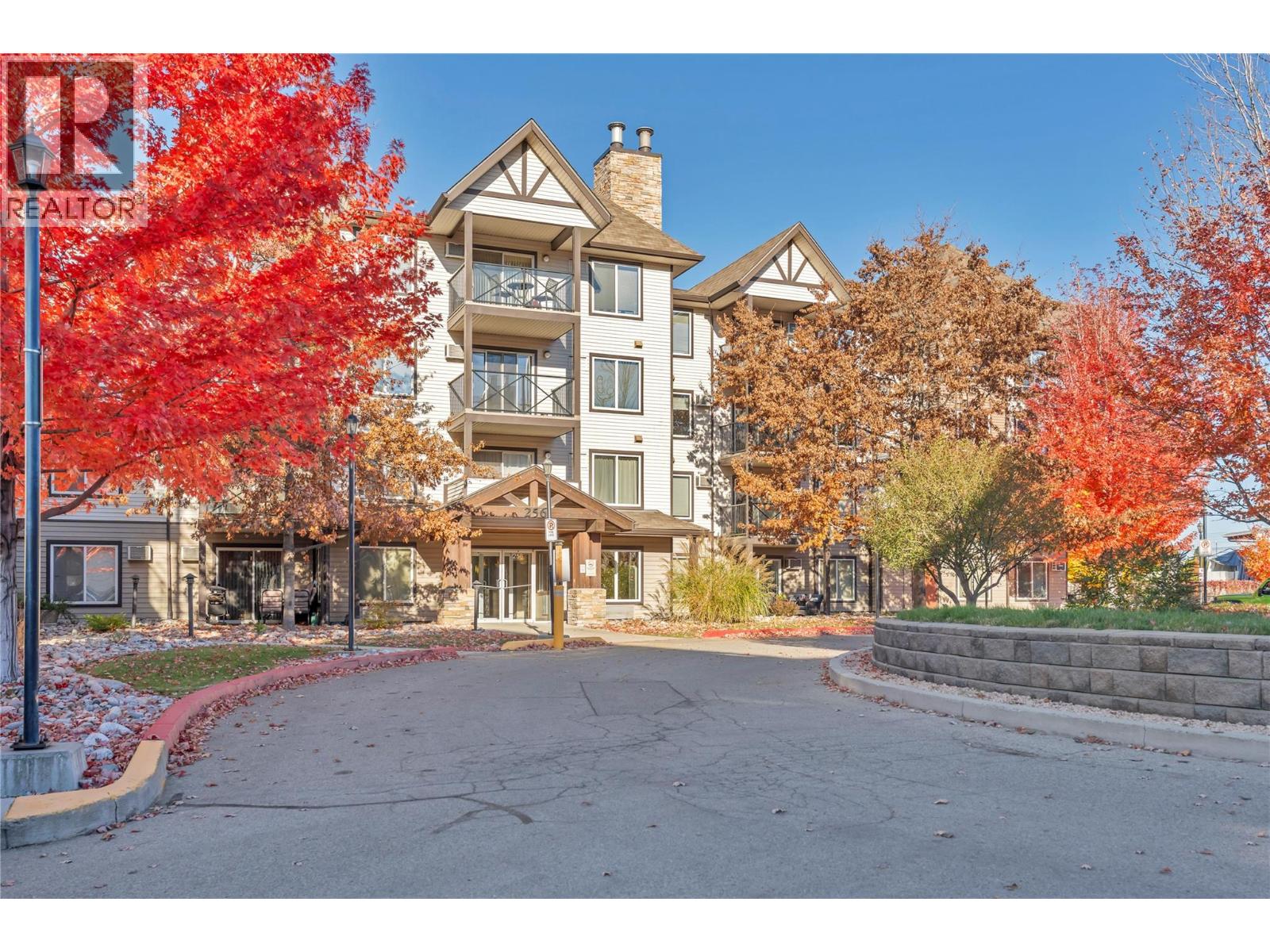 256 Hastings Avenue Unit# 312, Penticton, British Columbia  V2A 2V6 - Photo 1 - 10404046