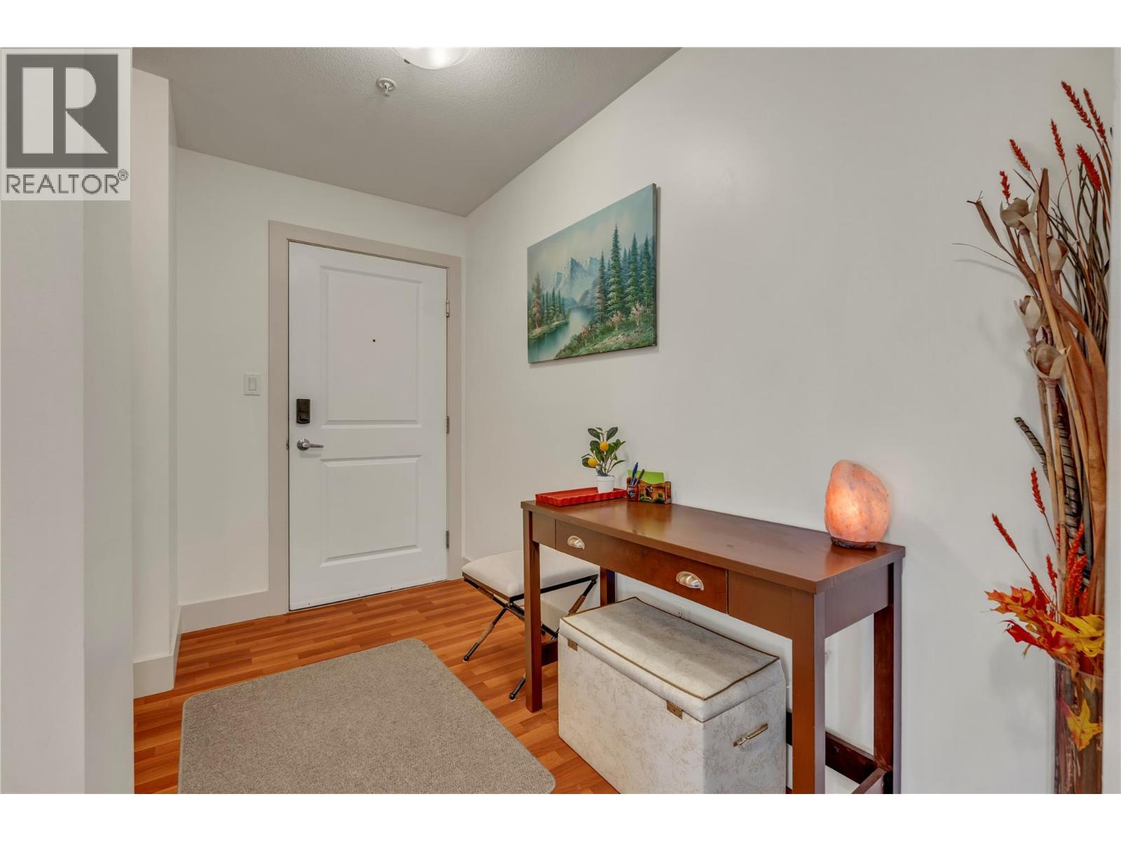 256 Hastings Avenue Unit# 312, Penticton, British Columbia  V2A 2V6 - Photo 2 - 10404046