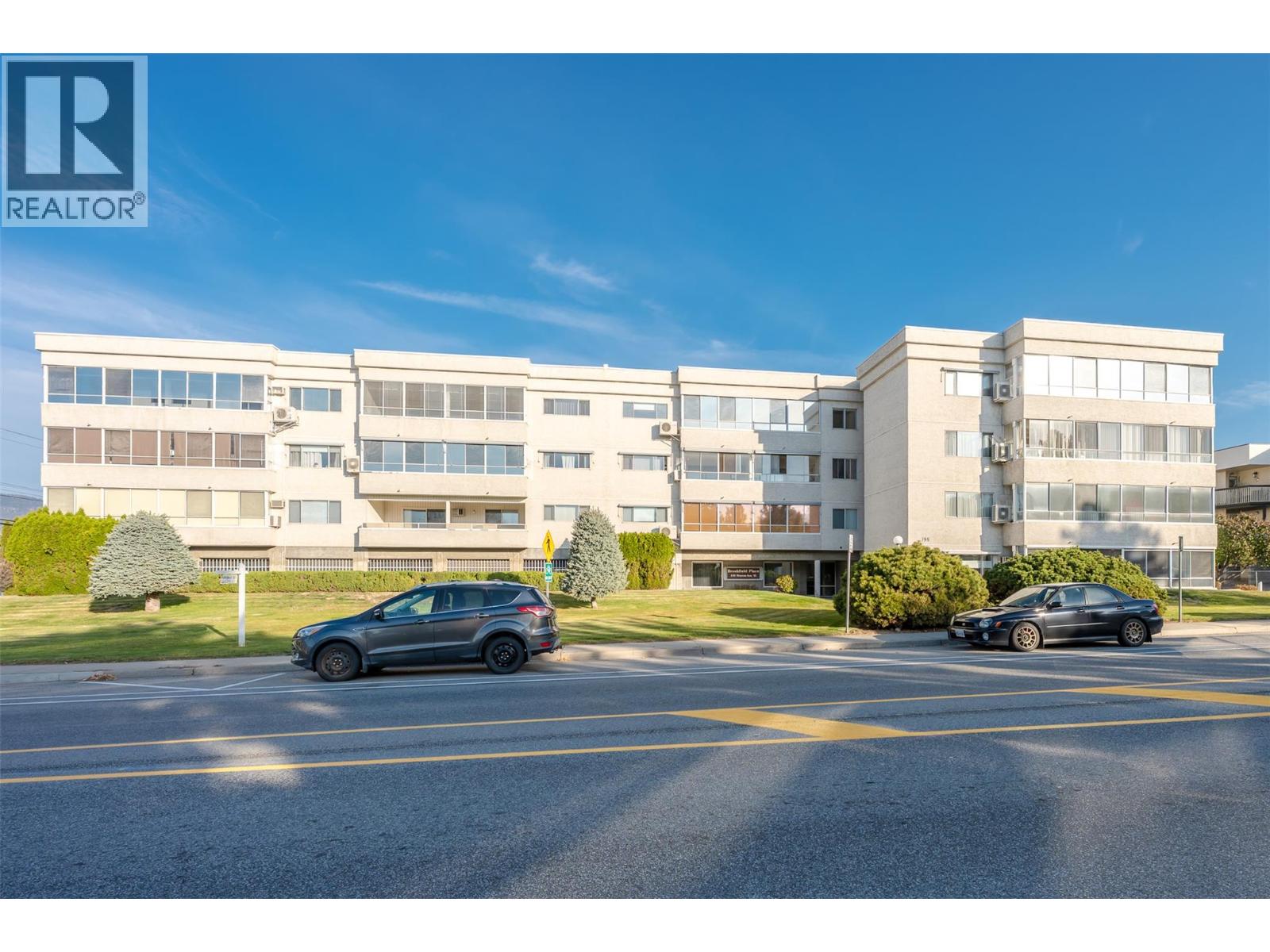 195 Warren Avenue W Unit# 204, Penticton, British Columbia  V2A 3N1 - Photo 1 - 10404427