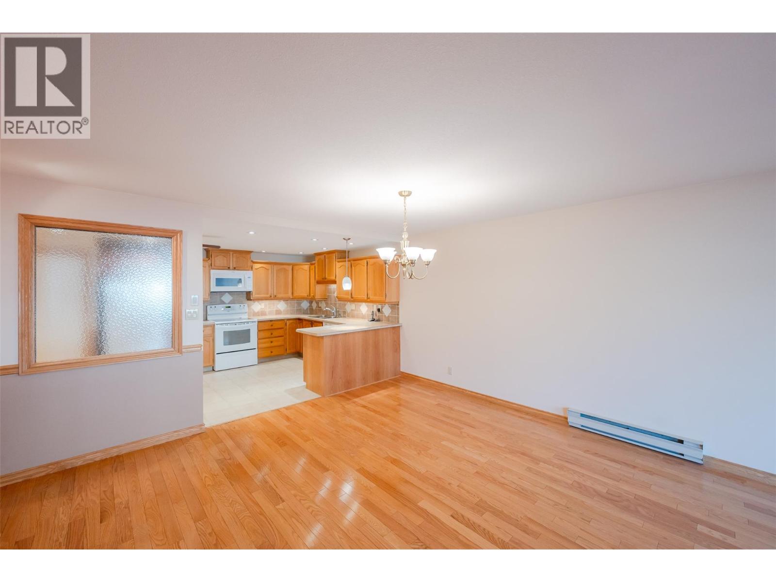 195 Warren Avenue W Unit# 204, Penticton, British Columbia  V2A 3N1 - Photo 16 - 10404427
