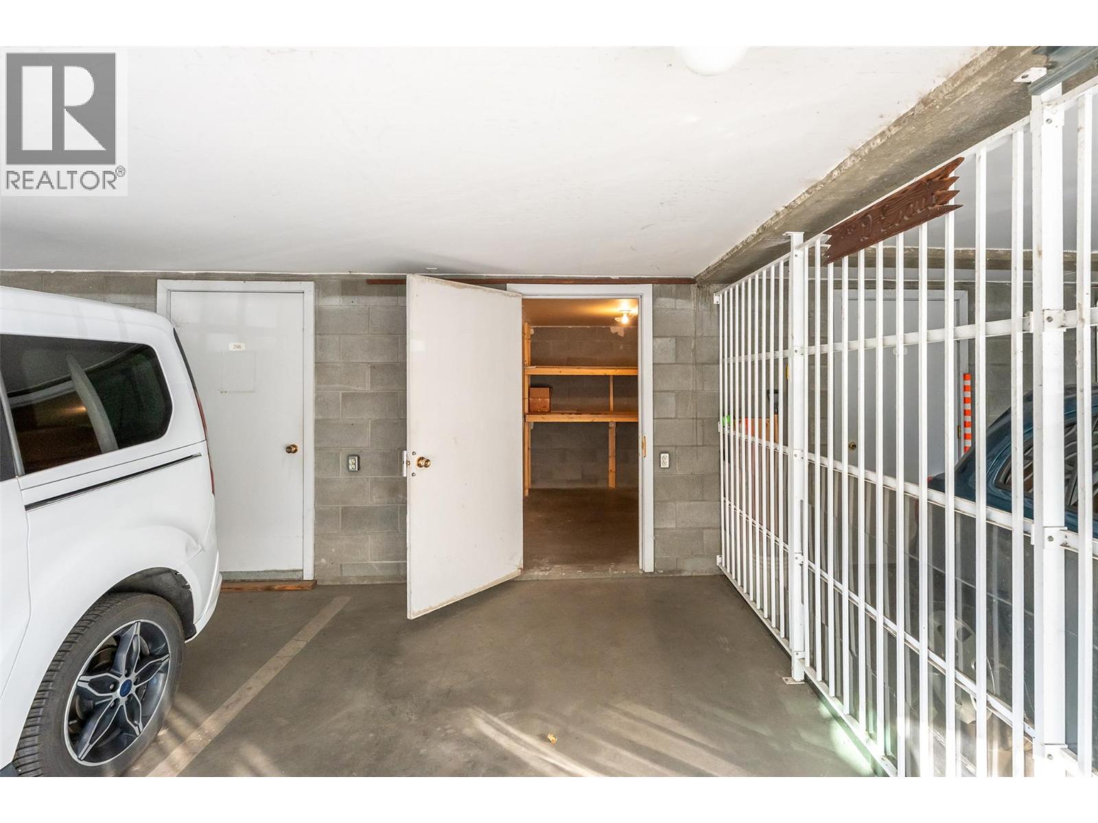 195 Warren Avenue W Unit# 204, Penticton, British Columbia  V2A 3N1 - Photo 41 - 10404427