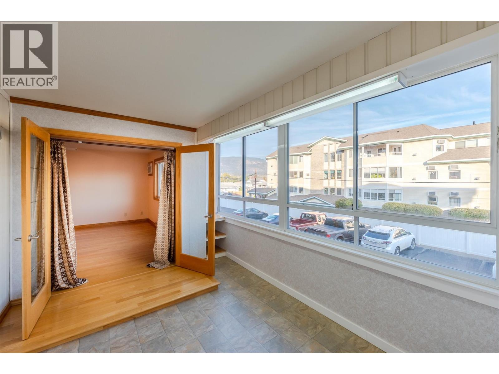 195 Warren Avenue W Unit# 204, Penticton, British Columbia  V2A 3N1 - Photo 7 - 10404427