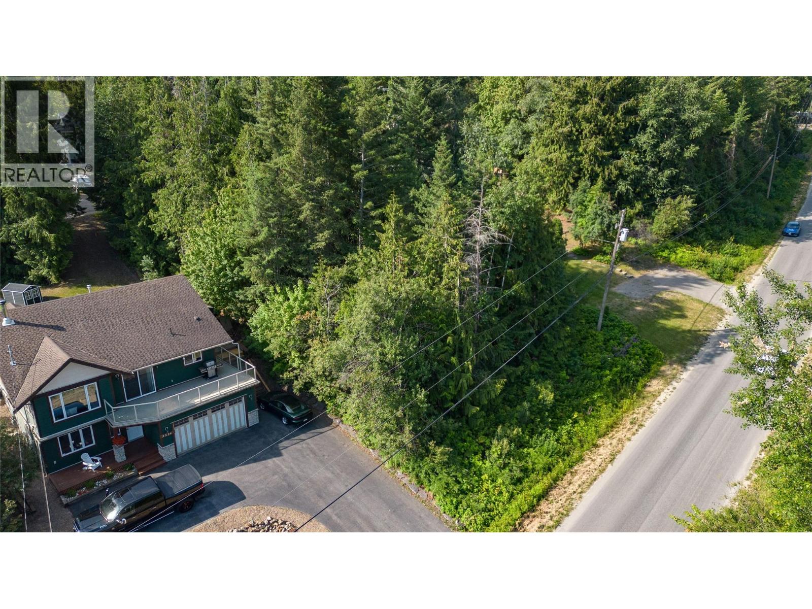 2534 Centennial Drive, Blind Bay, British Columbia  V0E 1H1 - Photo 7 - 10392270
